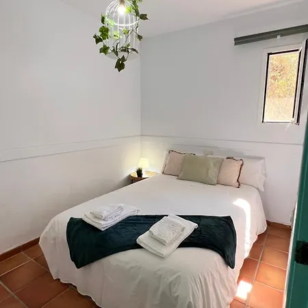 Hearth & Oak Ferienhaus Aracena